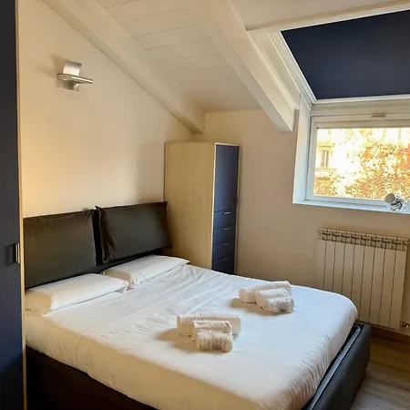 Rooftop Scalo Farini-3 Min From The Lancetti Metro Appartement