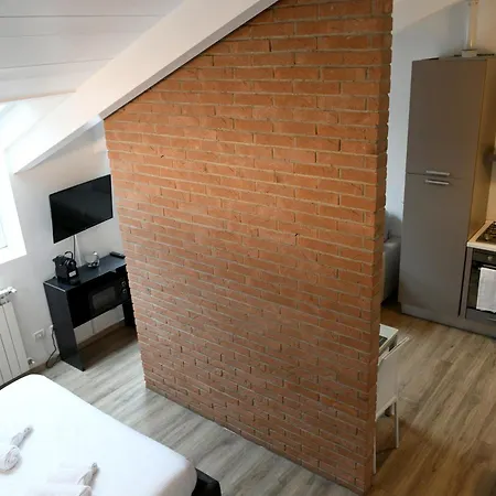 Rooftop Scalo Farini-3 Min From The Lancetti Metro *